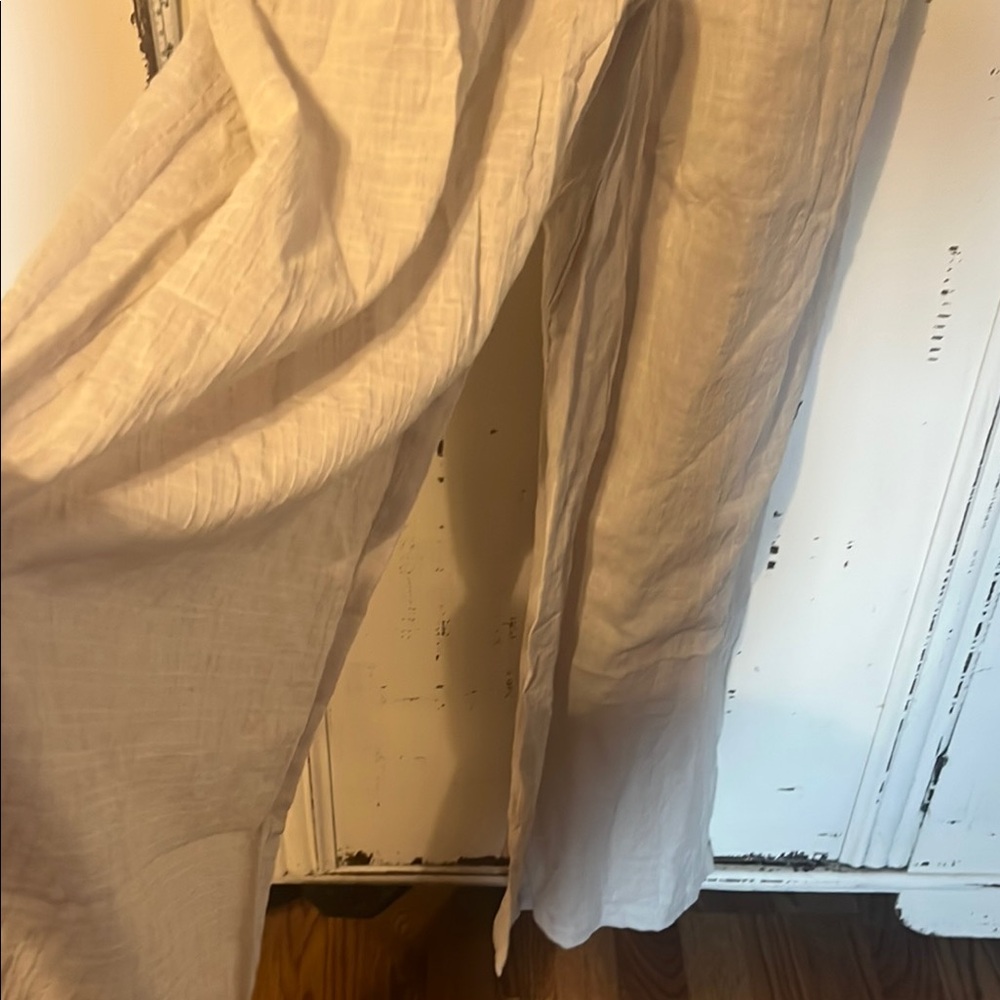 Knot Sisters linen Jumpsuit - Picture 9 of 17